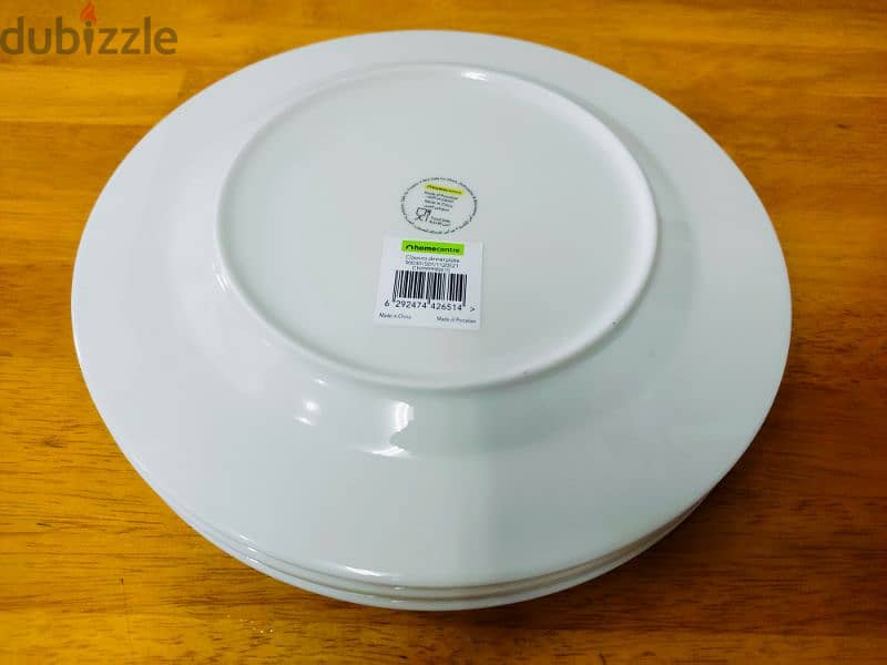 4 New Unused 26cm Classico Porcelain plates from Home Centre 1