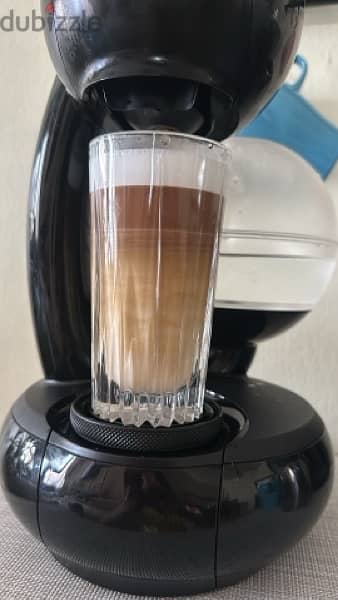 ماكينة قهوة استعمال خفيف مع كبسولات اعادة تعبئة جديدة لم تستخدم 2