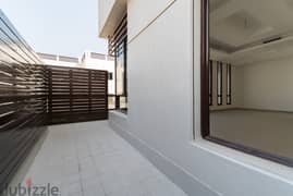 Surra – great, unfurnished, four bedroom apartment w/balcony