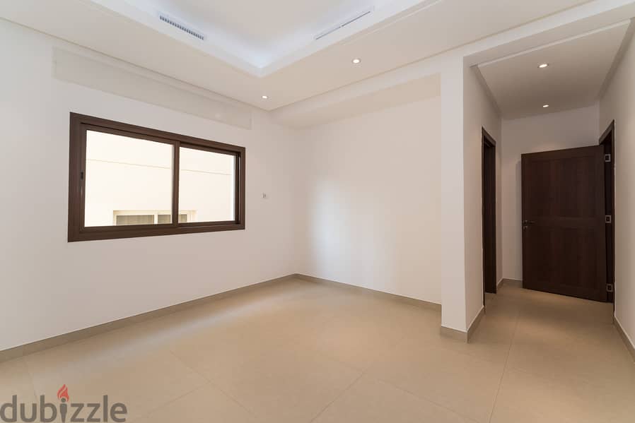 Surra – great, unfurnished, four bedroom apartment w/balcony 11