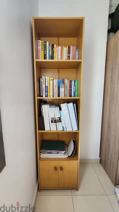 Wooden bookshelf 0