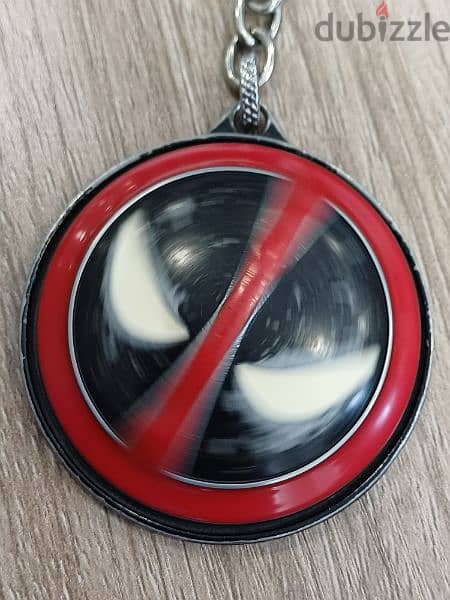 Deadpool spinner keychain 2