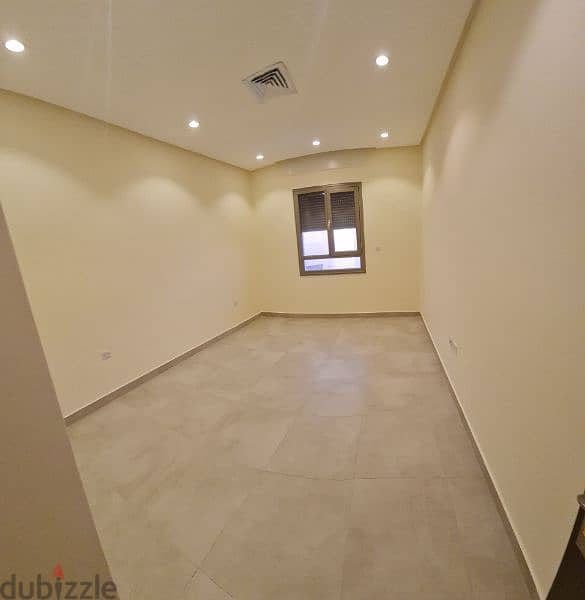 very nice super clean flat in Abu Fatera 3