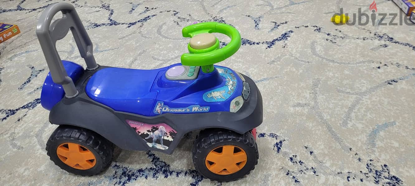 Kids Blue Toy Car With Electric Lights 3