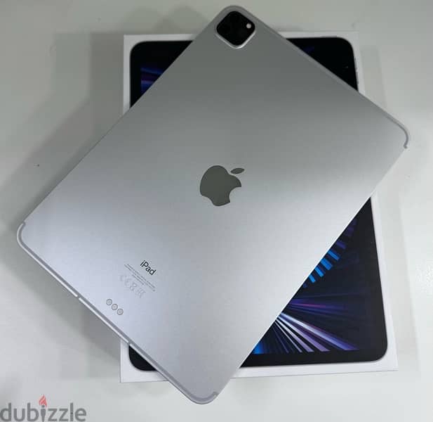 Apple iPad Pro 11” M1 1 TB Wifi 5G Cellular, 16 GB RAM  Silver Used ! 3