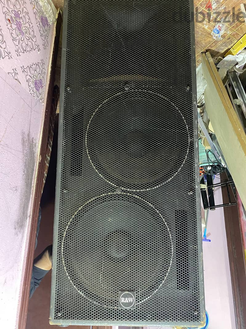 1000 Watts speakers for sale @50 KD 1