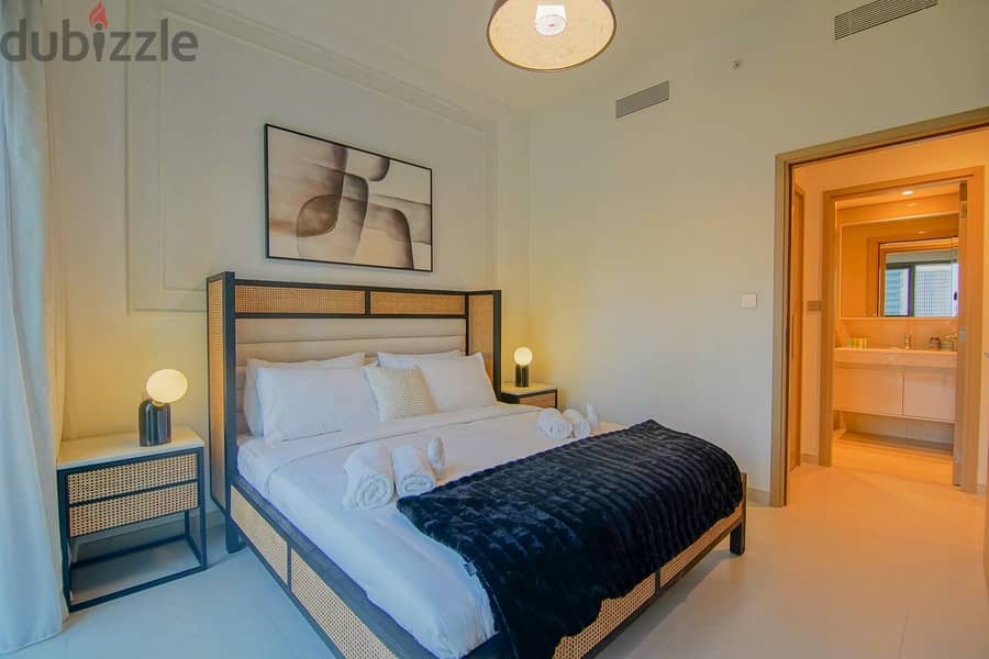 Stunning 2 Bedroom, 2 Bathroom Luxury Apartment for Rent! 2