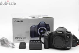 Canon EOS 5D Mark III 22.3 MP Full Frame CMOS with 1080p Full-HD Video