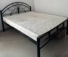 Queen size bed with mattress 0