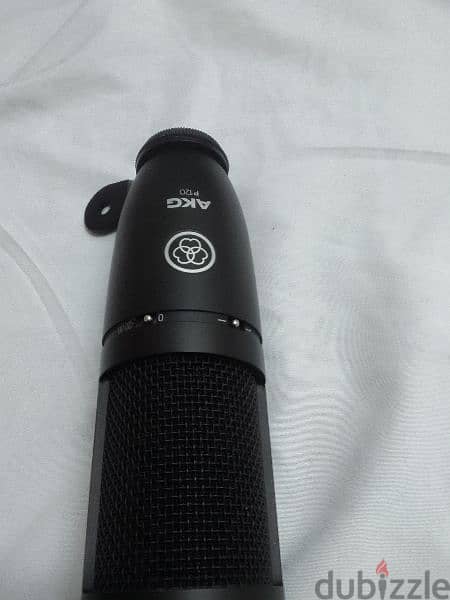 AKG p120 studio microphone . brannew condition 7