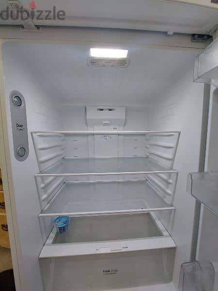 Used LG 17 feet Refrigerator inverter ثلاجة ال جى ١٧ قدم 3