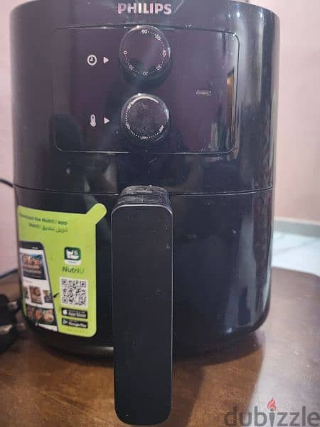 Philips Airfryer Essential 1400w for sale 1