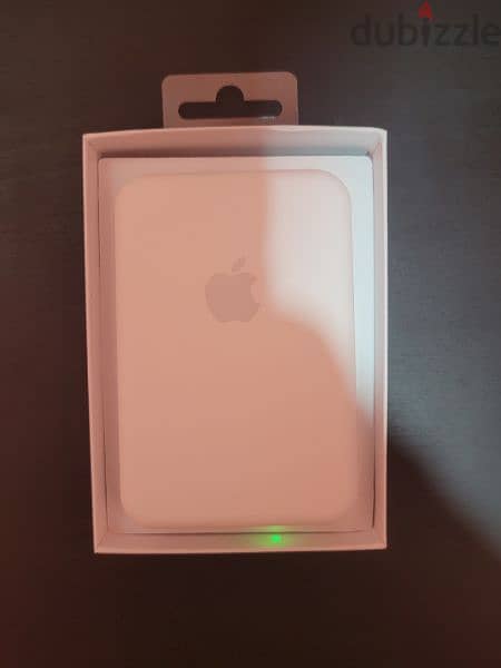 Apple Magsafe Battery Pack ابل ماكسيف بتري باك 5
