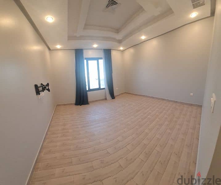 very nice super clean villa floor in  Kuwait city (Dasma) 8