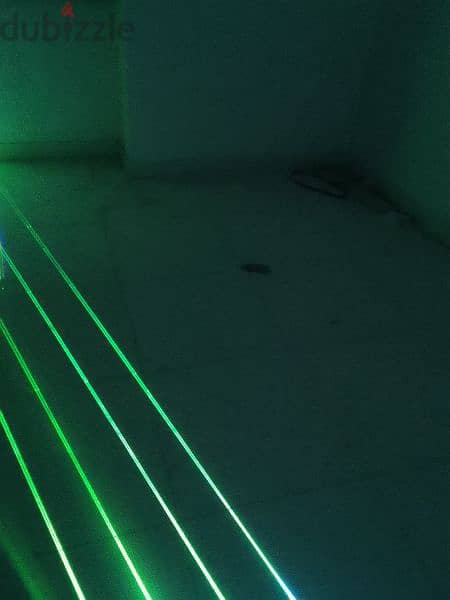 dj laser light rgb 4. brannew condition 7