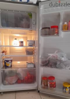 Excellent Condition - Fridge with Single Door for Sale 0