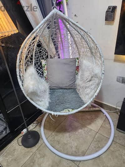 hanging chair