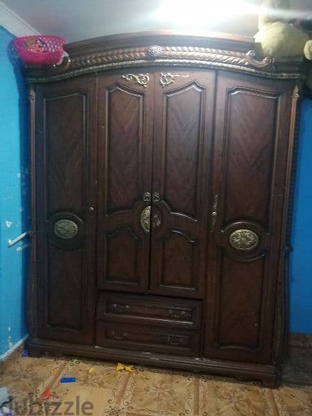 Almari/Wooden Cabinet in cheaper & throw away price Abbasiya 1