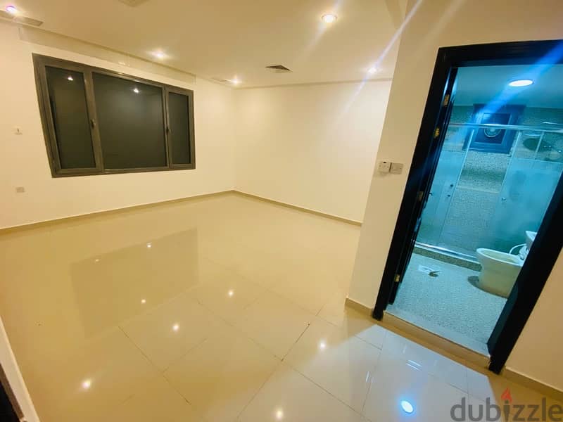 abu fatira - very nice 3 bedrooms villa apt 8