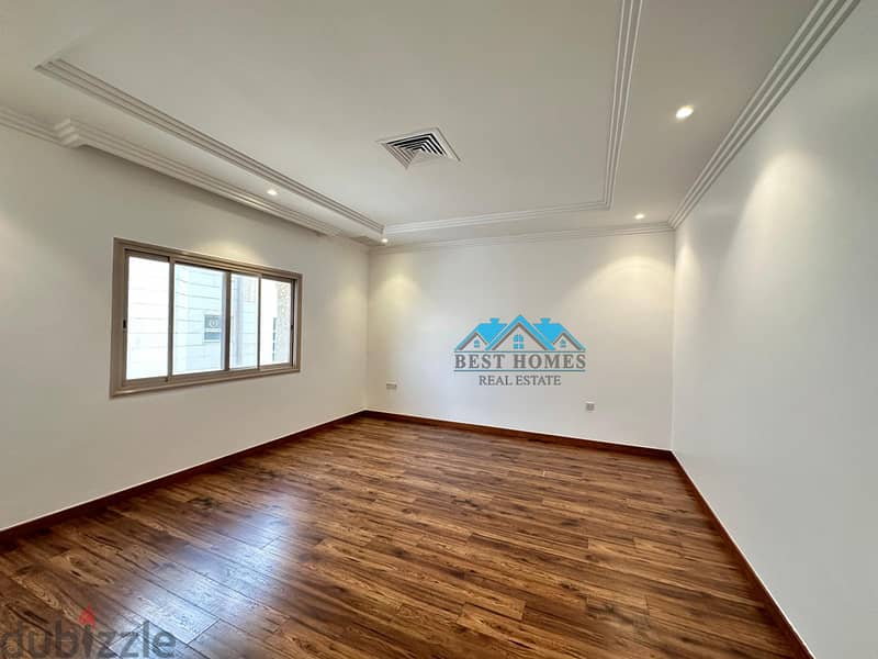Modern 4 Bedrooms Spacious Apartment in Salwa 1