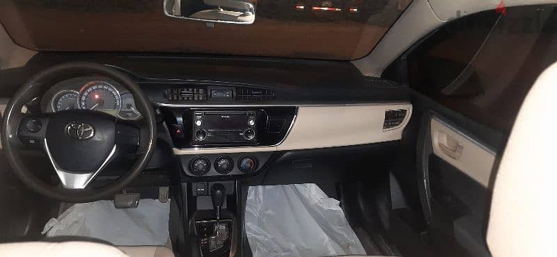 For sell Toyota corolla 2016, 1600 CC Engine. 10