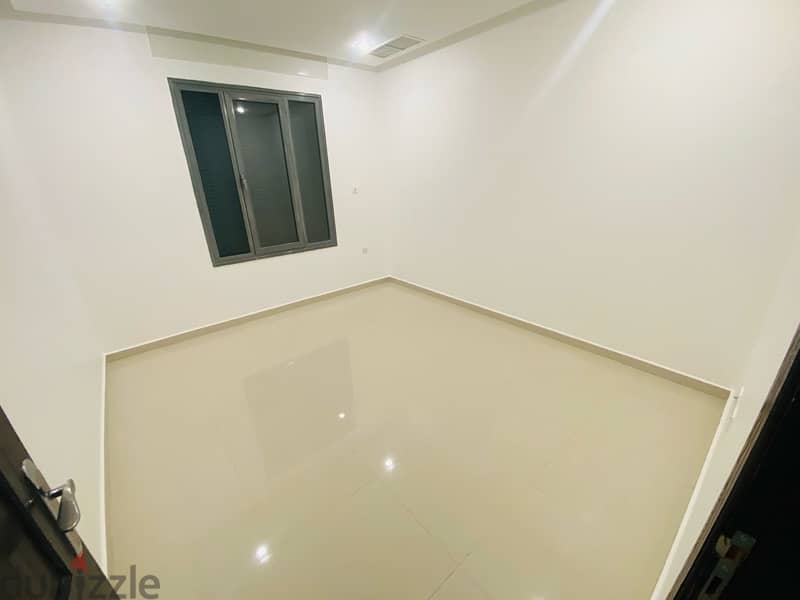 very nice 3 bedrooms villa apt in abu fatira 6