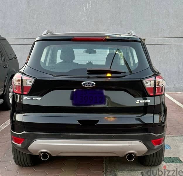 Ford Escape 2017 in excellent condition 1
