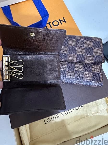 AUTHENTIC Louis Vuitton wallet and key case 8