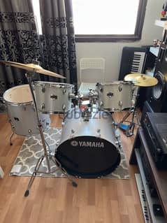 yamaha acoustic drum kit