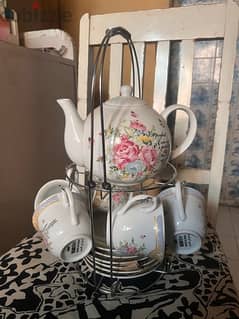 tea pot set (5 tea cups and teapot)