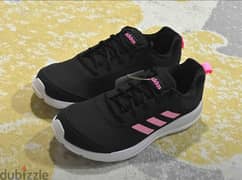 Original new Adidas shoes for sale size 37