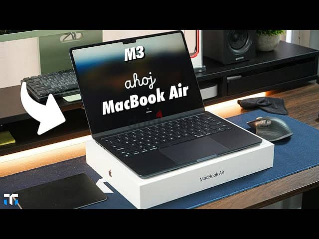 Macbook M3  AIR 15 inch  512GB SSD /16 GB RAM CYCLE 7 ONLY 1