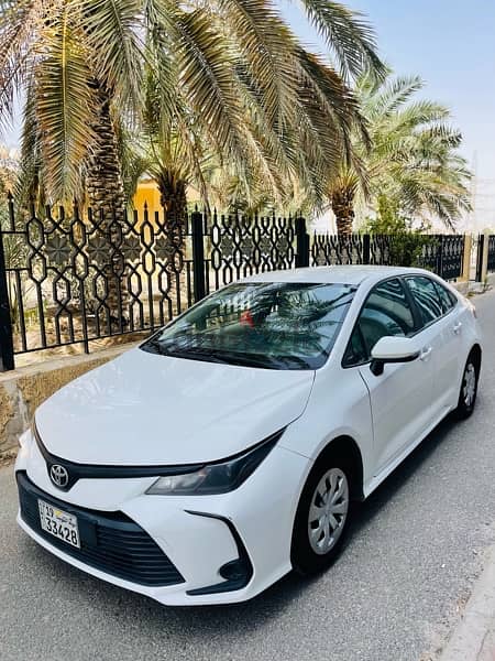 Toyota Corolla 2020 km 40,000 sale on monthly installment 3