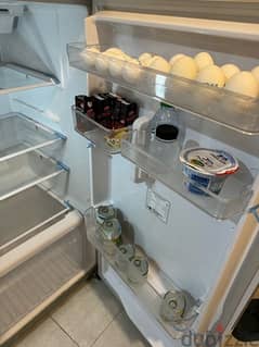 Toshiba 14 cft top freezer refrigerator (gr-a475ubz-k) - white