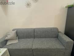 Well maintained sofa set for sale