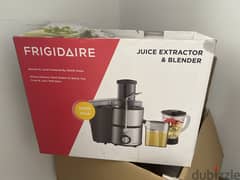 Juice extractor and blender