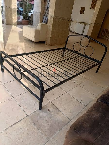 Iron bed size 120/190, strong and heavy 1