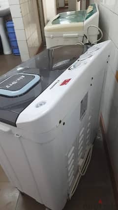 Gtron 7 kg washing machine, just like new