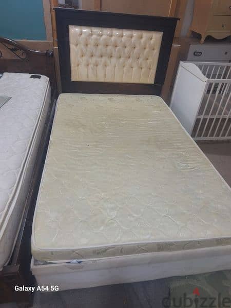 Used Furniture's available free delivery 99480787 9