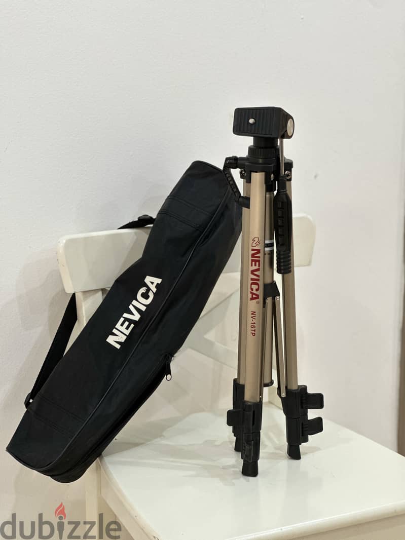 Nevica Tripod 1200mm with cover 1