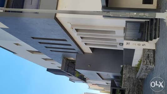 Roof top one bdr for expats