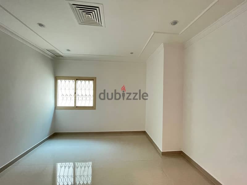 Qortuba – great, spacious five bedroom floor w/roof terrace 7