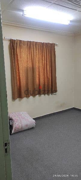 Seperate Room available for Muslim Indian Bachelors 1