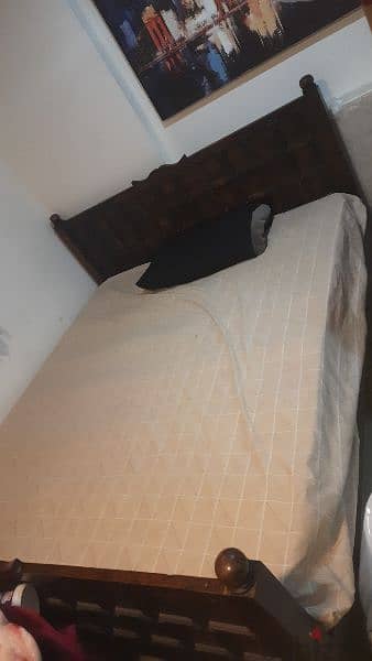 King size bed and mattress for SALE 1