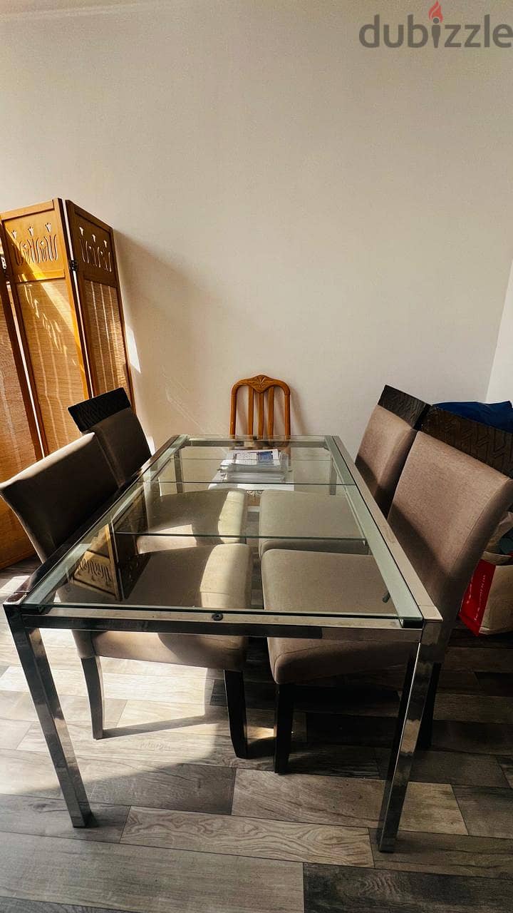 Dining Table (Convertible) with 4 Cushion Chairs for Sale *55 KWD* 1