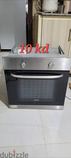 Zanussi brand microwave for sale in mangaf 0