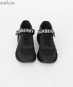 Burberry Authentic Ronnie Zig M - Size 38 بربري حذاء أصلي