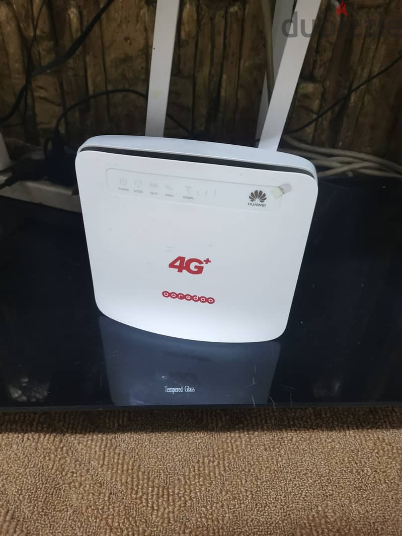 Zain & Ooreedoo  Huawei 4G+ Router in perfect condition for sale 3