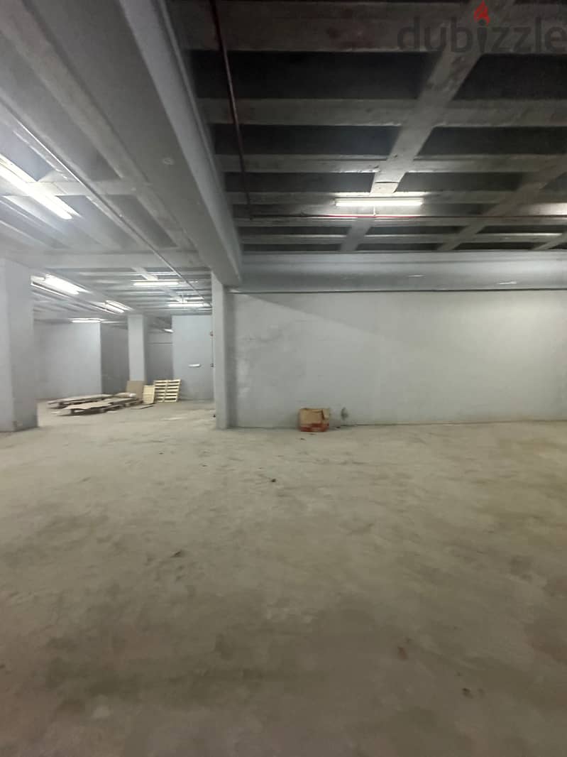 Full building of warehouse with 3 floors for rent in Ardiya 3