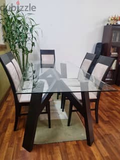 Urgent sale elegant dining table